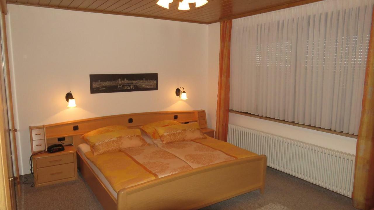 Ferienwohnung Panoramablick Schleiden Buitenkant foto